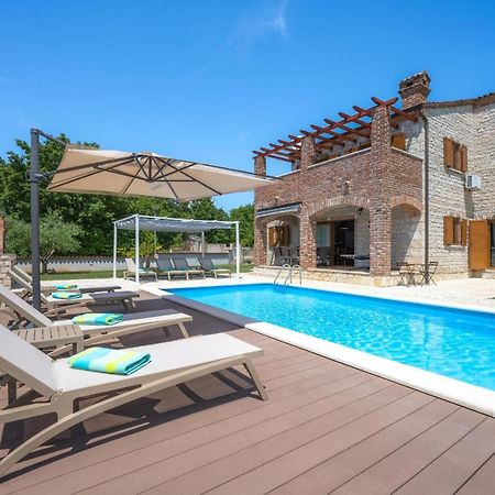 Butkovići Paradis Villa Stone Queen With Heated Pool מראה חיצוני תמונה