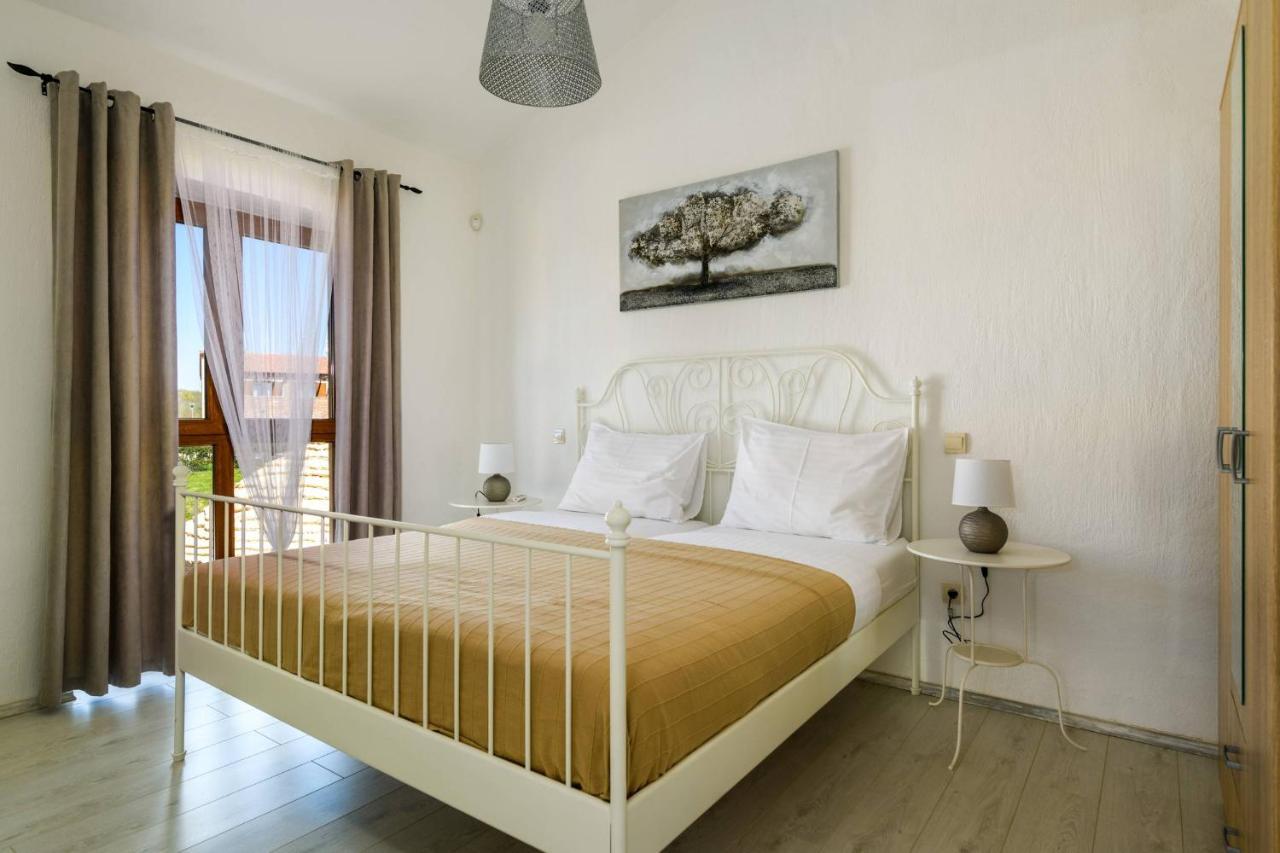 Butkovići Paradis Villa Stone Queen With Heated Pool מראה חיצוני תמונה