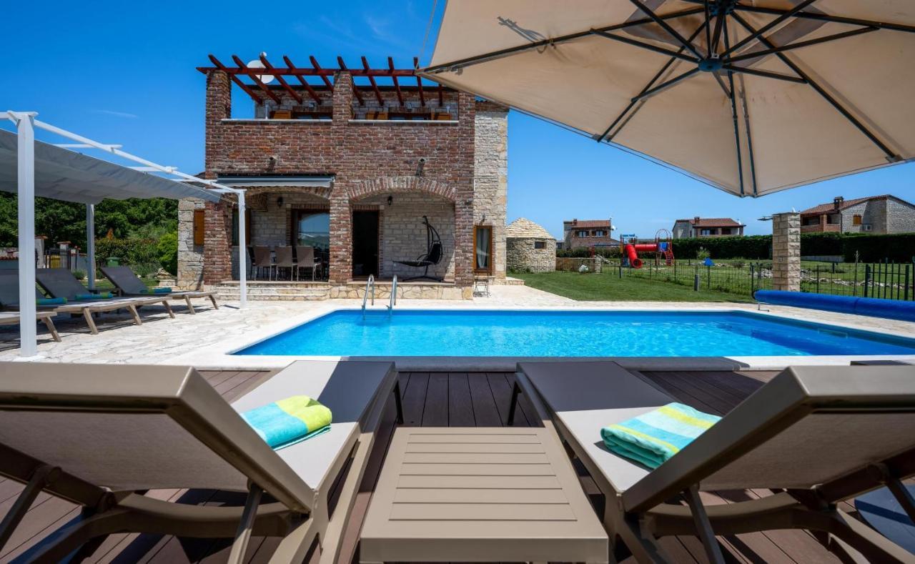 Butkovići Paradis Villa Stone Queen With Heated Pool מראה חיצוני תמונה