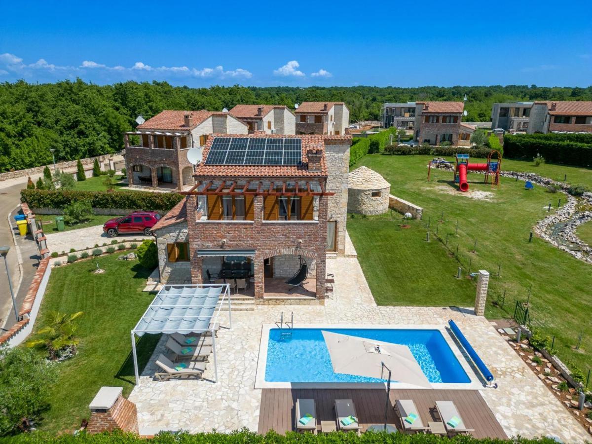 Butkovići Paradis Villa Stone Queen With Heated Pool מראה חיצוני תמונה