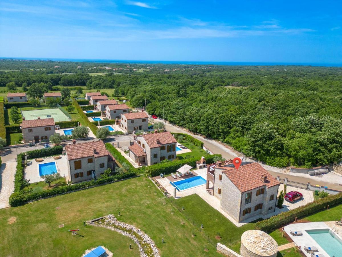 Butkovići Paradis Villa Stone Queen With Heated Pool מראה חיצוני תמונה